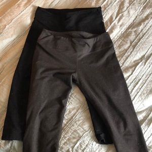 Two pairs Fabletics Salar capris